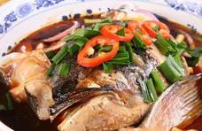 家常经典菜谱，鱼头烩鱼鳔，葱香蚕豆，香煎腐皮卷