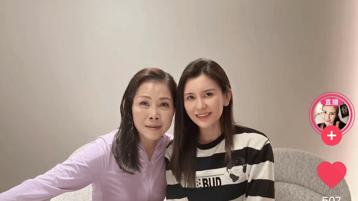 56岁田震与吴琼聚餐,近况曝光老到认不出,是真的吗?
