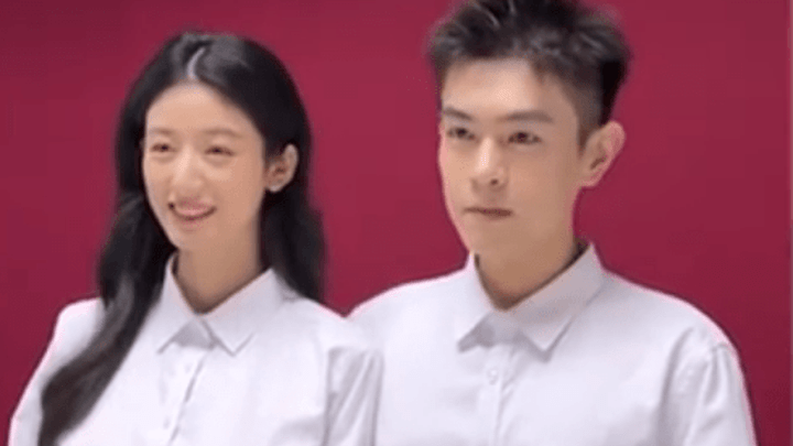 靖佩瑶吕妍官宣结婚领证,他们是真爱吗?