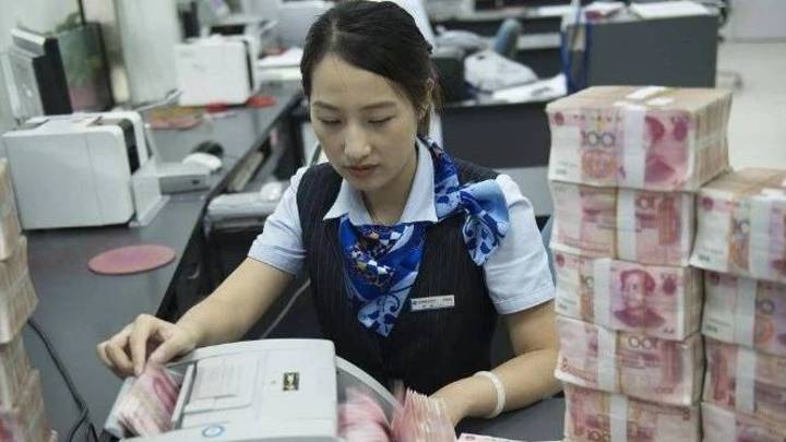 银行利率高达4.125%,存10万一年利息4125元,值得存吗?