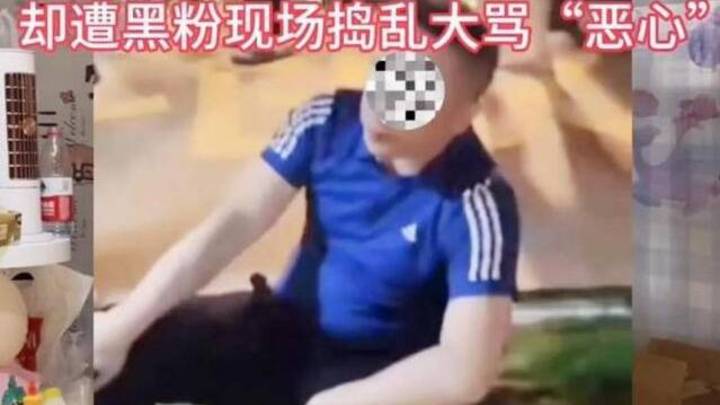 狗头萝莉卖煎饼被当面辱骂,这是仁义道德的表现吗?