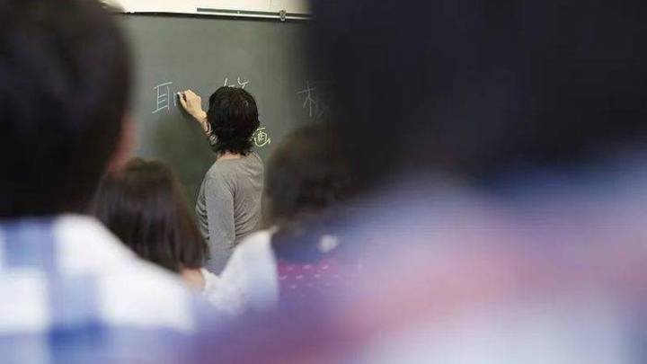老师被扩大化举报对学生有好处吗?
