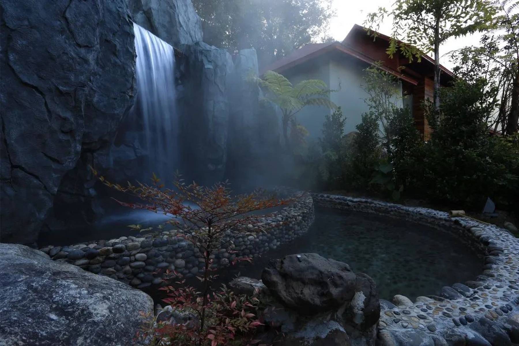 全球最稀缺的医疗温泉——云南保山邦腊掌氡氟泉!