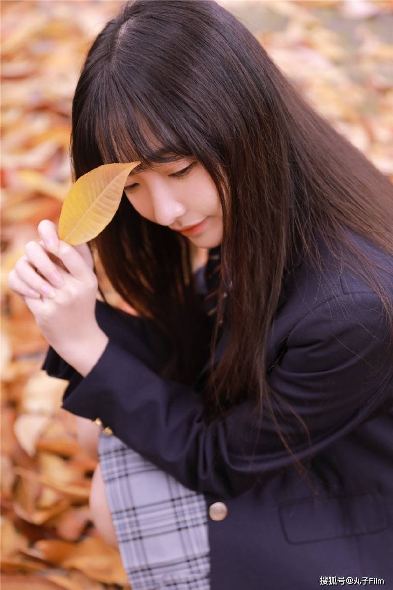 性感美女时尚写真青春靓丽校园女神日系制服清纯甜美可爱