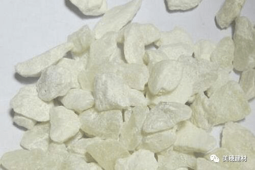 【知识普及】生石膏的功效与作用及药用价值