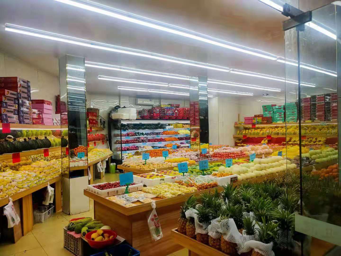 宝山罗泾百货超市便利店生鲜超市--转