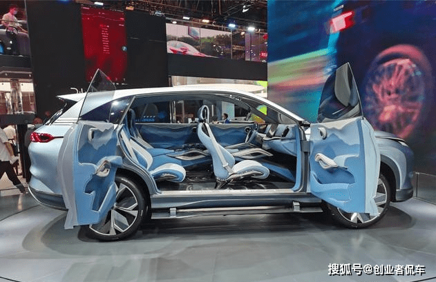 比亚迪全新概念车x dream首发,王朝系列的大嘴风格前脸,中国元素的