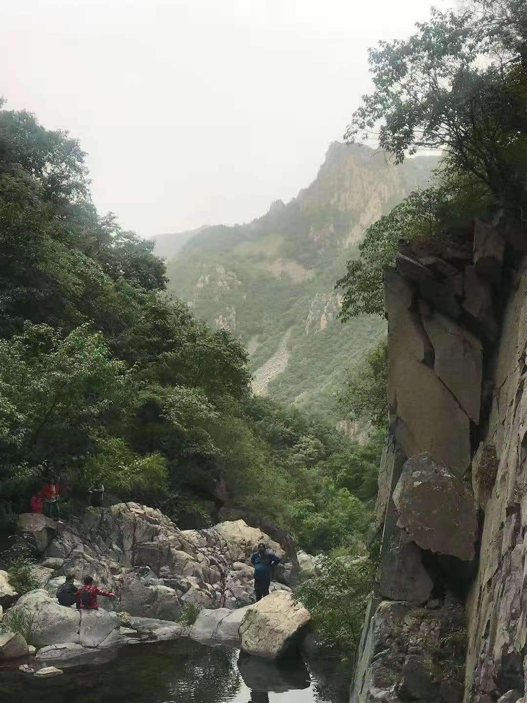 领略板厂峪九道虹雨后美景