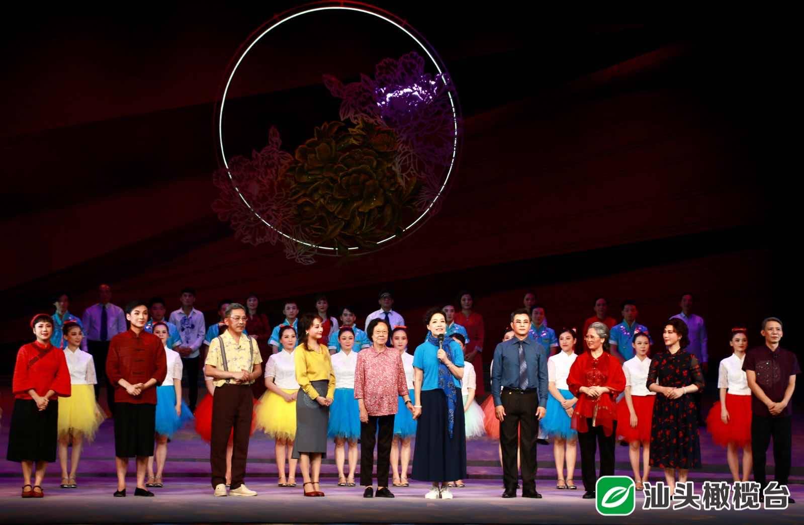 广东潮剧院副院长詹少君表示,新编现代潮剧《望海潮》以"侨"为主线