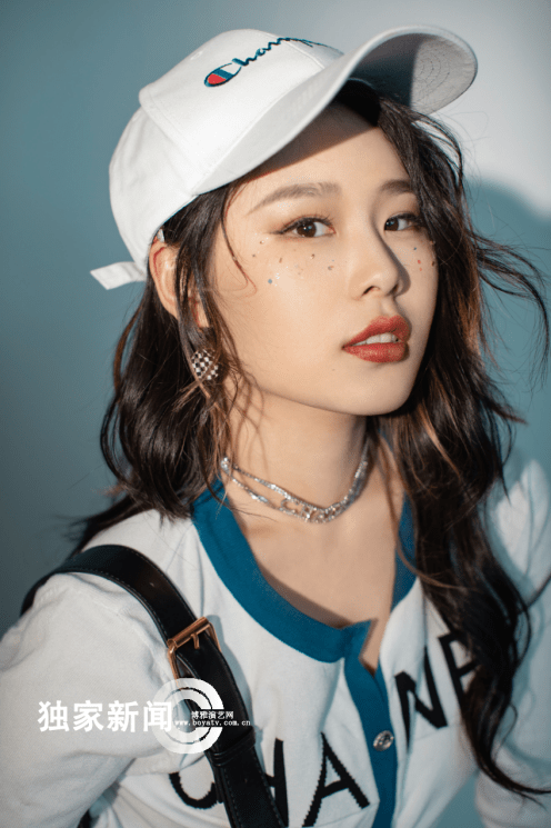 晨鸢互娱影视:歌手叶莺 2021最新写真集(一)