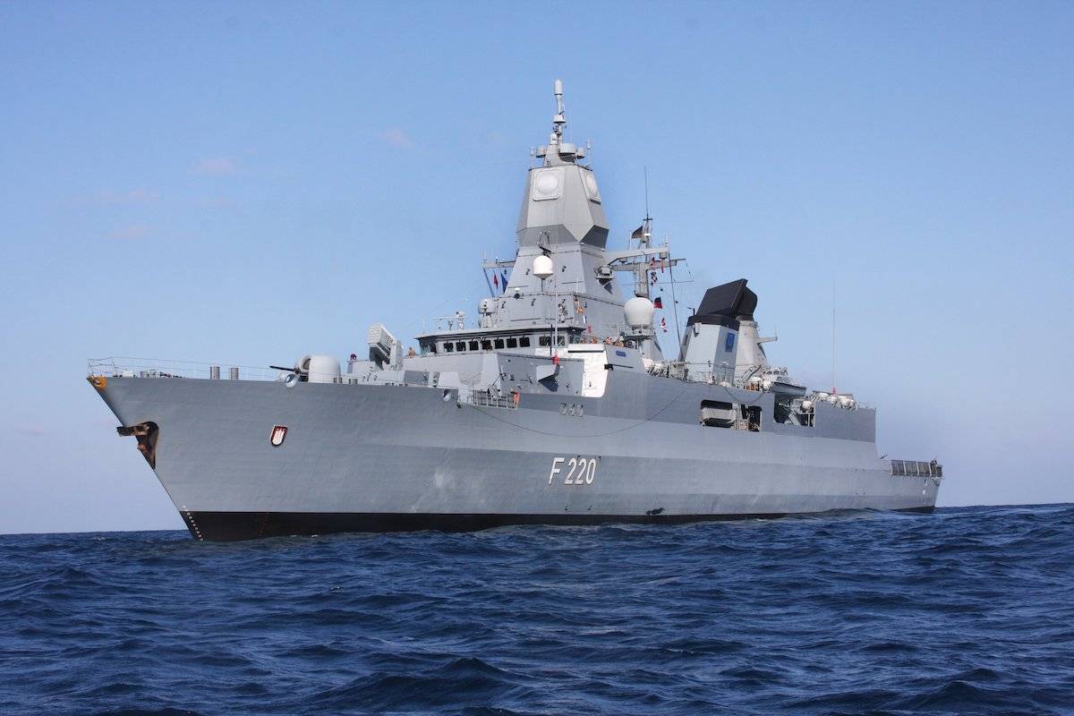 世界护卫舰鉴赏7——德国萨克森级护卫舰(f124型莱茵重舰)