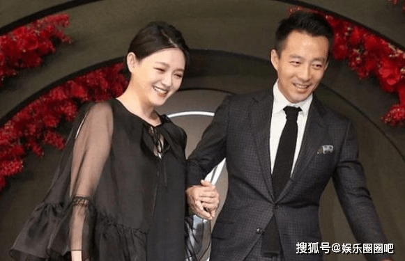 汪小菲离婚风波后首现身!与美女畅谈不避嫌,网友:老婆哄好了