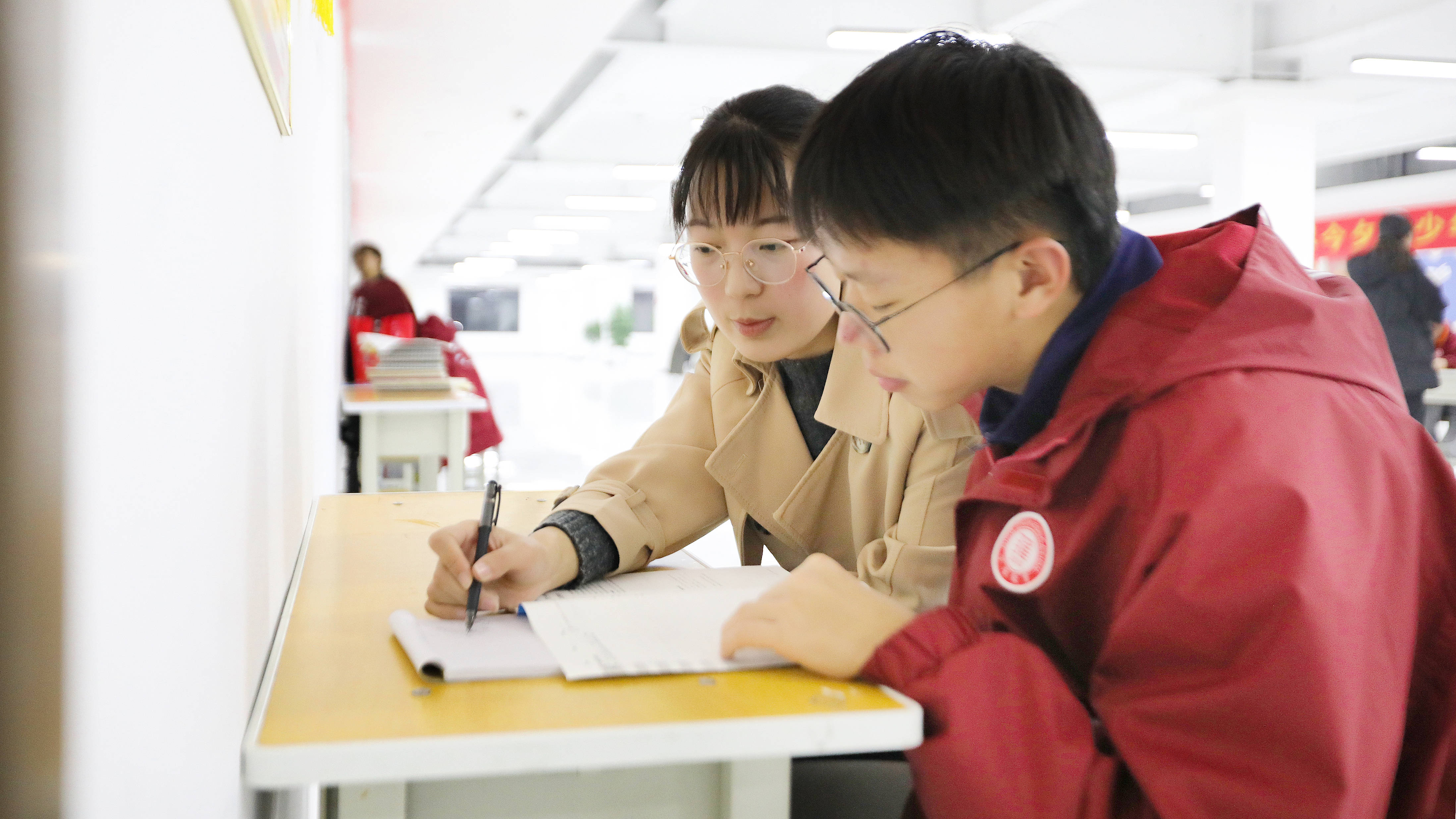 郑州高三复读学校有哪些_丁准