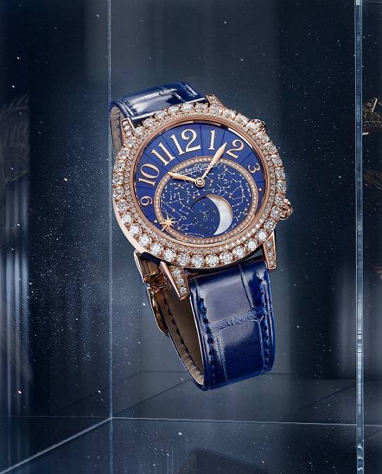 积家(jaeger-lecoultre)推出约会系列月相珠宝腕表