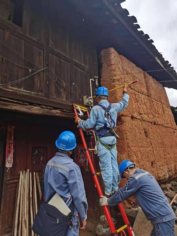 南方电网云南曲靖富源供电局优质电力服务助推农村经济稳步发展