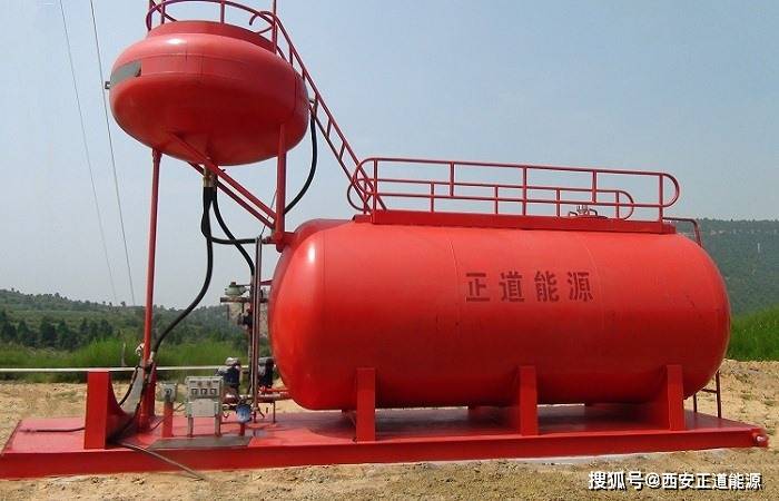 石油钻井用高架柴油罐(柴油罐15m-40m高架罐3m-5m)