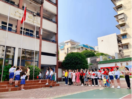 桂林市阳光学校举行庆中华人民共和国成立72周年"祖国