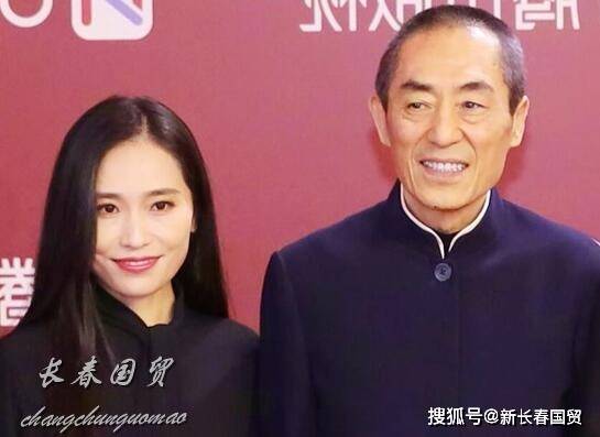 张艺谋38岁大女儿近照曝光,知情优雅端庄大方气质好