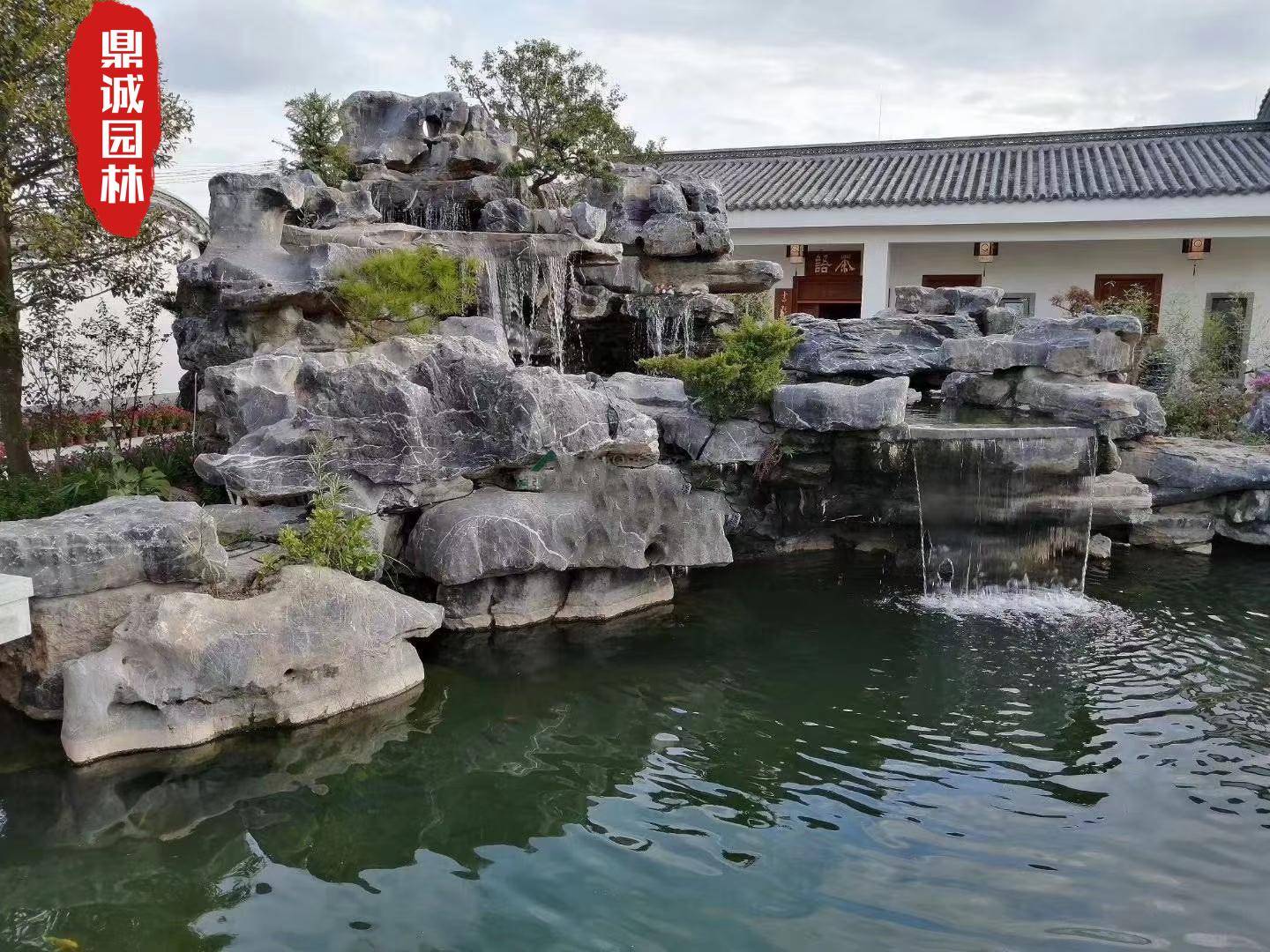 天然太湖石假山造景设计 太湖石景观水池喷泉假山_园林_自然_布局