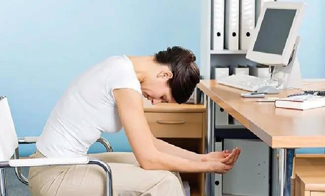 电脑族经常久坐怎么办？教你5个小妙招可缓解！