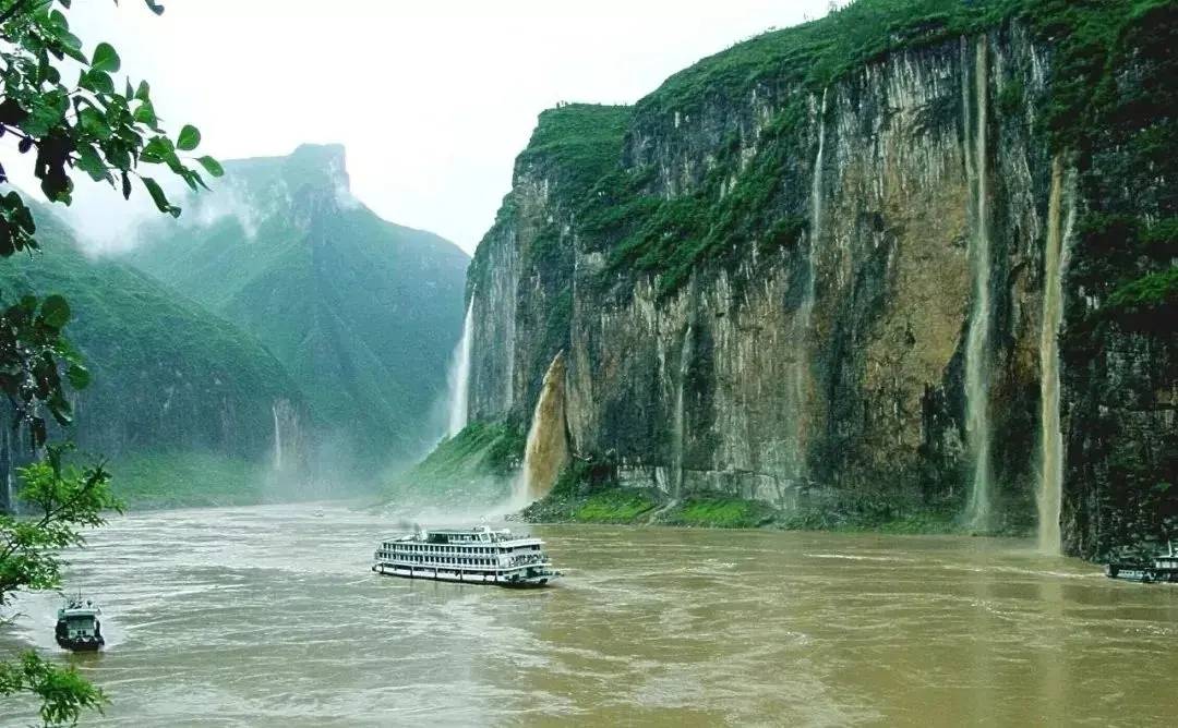 重庆自由行旅游，找好评1对1私人导游了解，当地小包团和独立团旅游花费