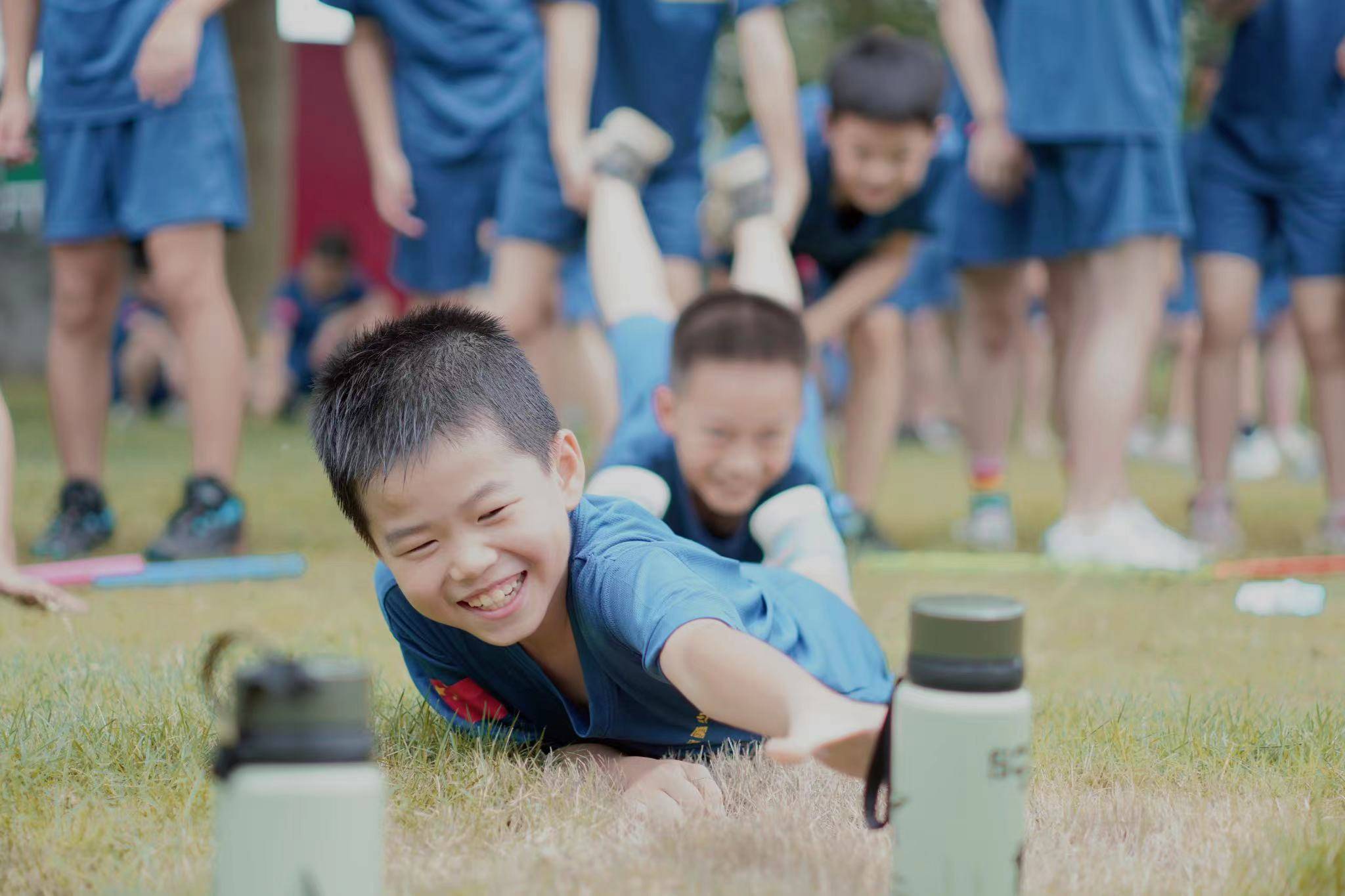 广州市营地军事冬令营项目广州市星空体育app下载小学军事冬令营费用了解。(图1)