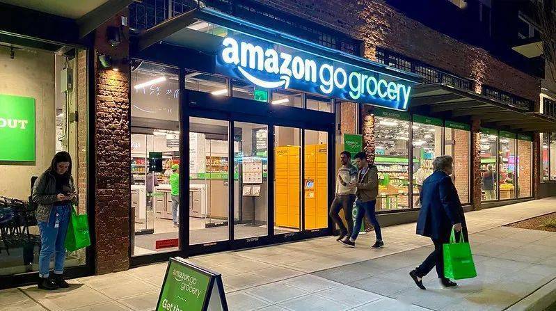 黑科技!亚马逊最新无人超市开业