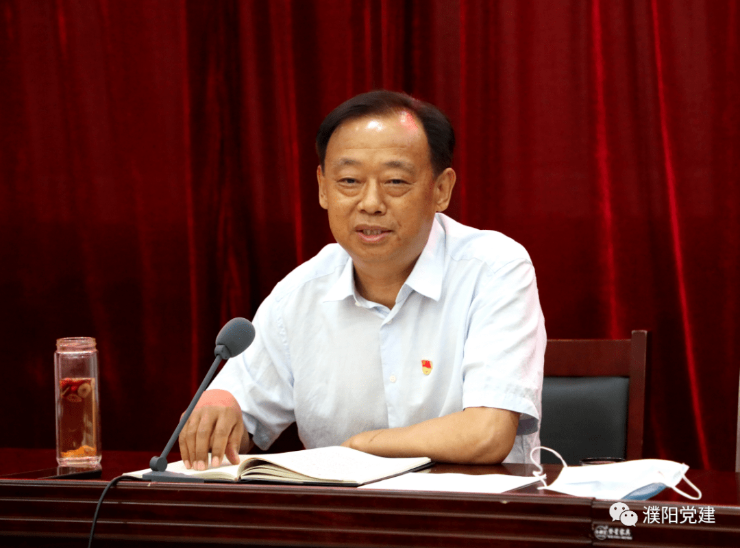 高朝亮部长强调活动中,机关全体党员干部共同学习了宋殿宇书记在全市