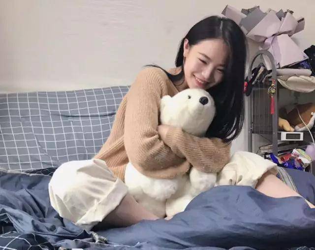 内心不正经的女人,大多有这些表现,一定要分辨清楚