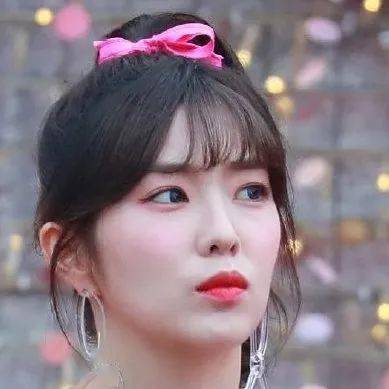 比宋慧乔人气更高公认的韩国整容模板竟然靠妆取胜! 比宋慧乔人气更高公认的韩国整容模板竟然靠妆取胜!