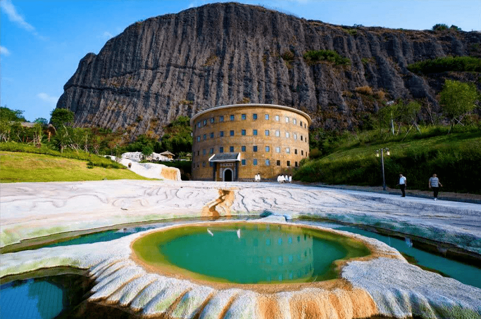 喜讯!寻乌青龙岩景区荣获国家4a级旅游景区,赣州新增11家!