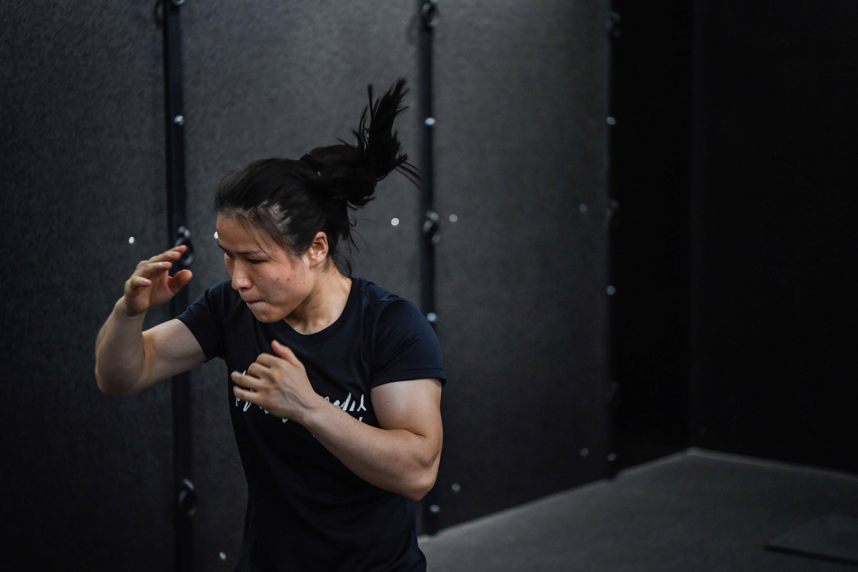 张伟丽:商业代言不影响训练,从中国传统武术寻找综合格斗技巧