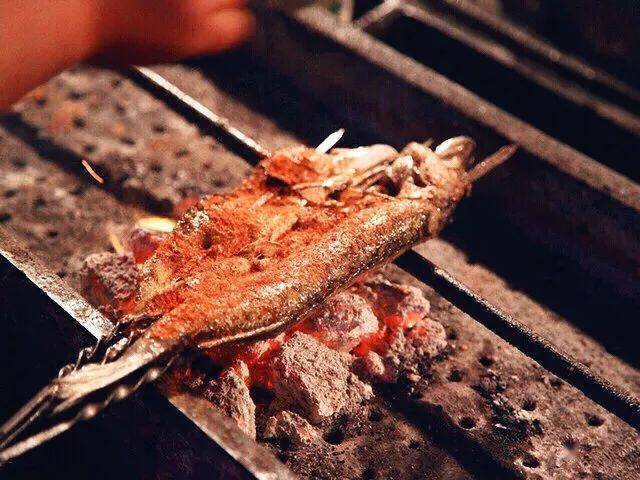 在家怎么自己做烤牛油 bd3a5d50fd304ab7b9568e77ebe703ef.jpeg