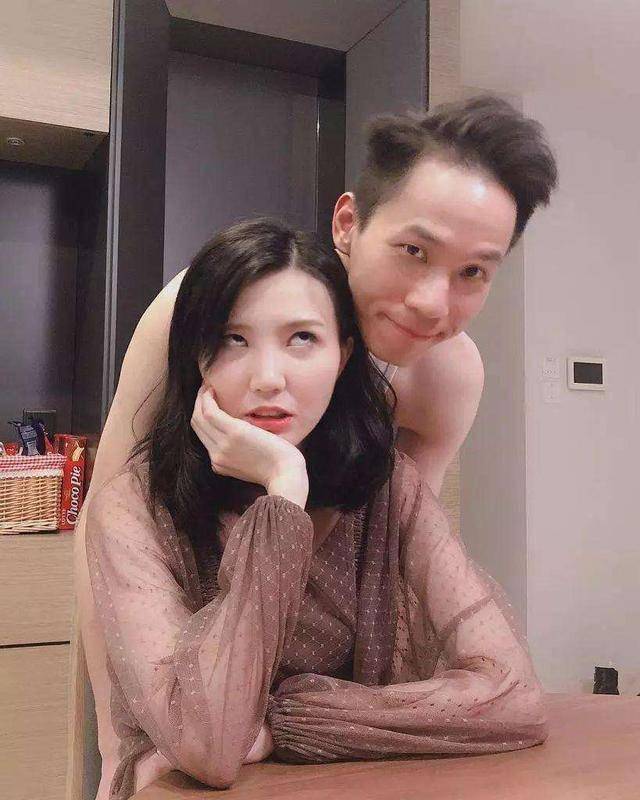 不排除继续生！香港知名歌手承认二胎是儿子，自曝妊娠反应严重