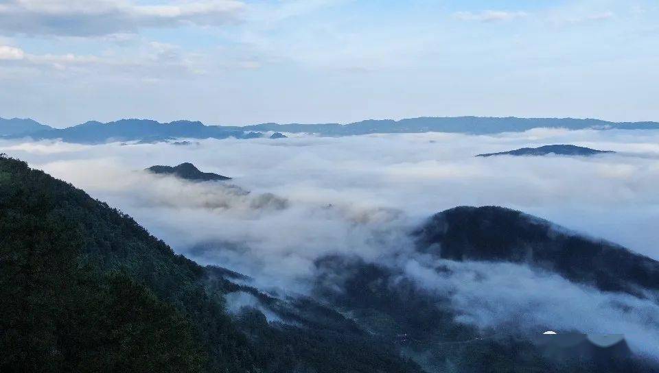 丰都高山云海似仙境,龙河湿地公园飞瀑流泉美如画_玉带