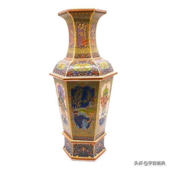 風格の物語─乾隆年製琺瑯彩磁器特別展_彩料の相乗効果