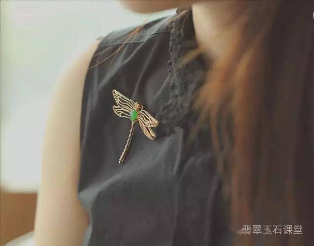 �й�Ů����ϲ����ʮ����䷢��ֻ�����ڵھ�λ