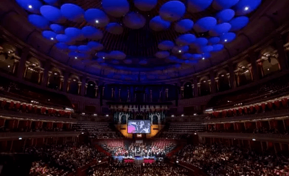 royal festival hall,royal albert hall (royal festival hall):威斯敏斯特大学,帝国理工,伦艺一般会在皇家