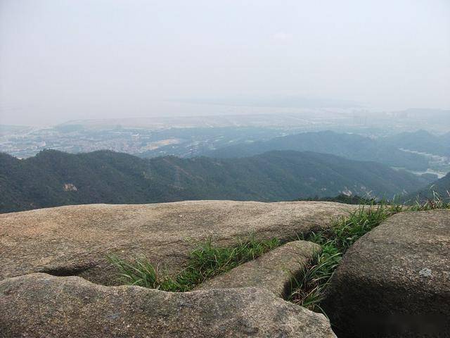 珠海大南山唐府风水石揭开唐家湾古镇八百年的神秘面纱