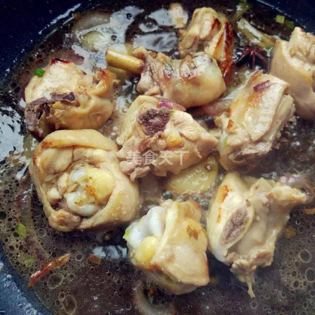 鸡块和什么菜炖着好 79f30be280104cae9b5d85f5149f19f8.jpeg