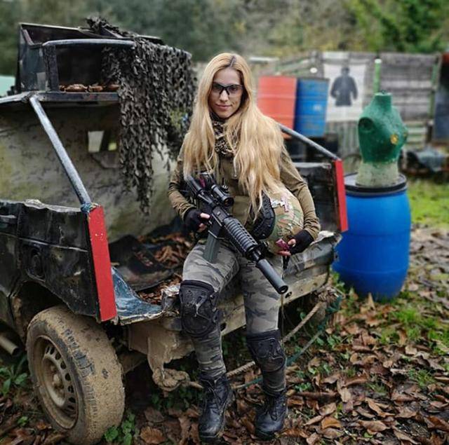 轻武器欣赏,好看的枪械图库,你看看酷不酷