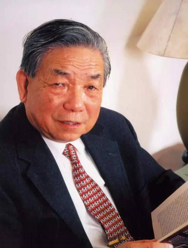 「殷志」169封“三地书”，开卷有益｜唐德刚：父子之间