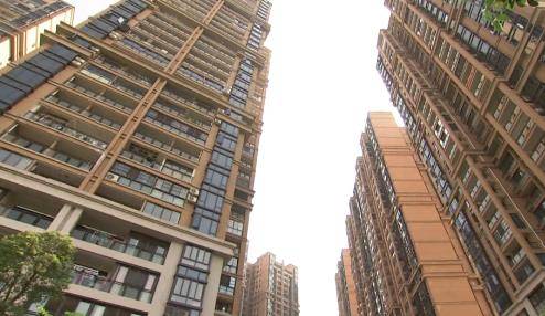 先生|刷了个脸，广西男子价值百万的房子第二天就被过户了！