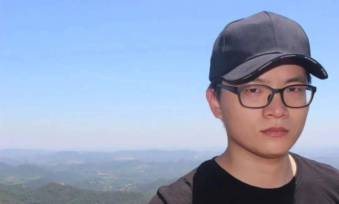 徐畅404的客人寻找的和被束缚的