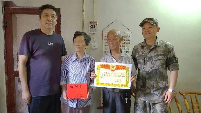 喜报送到家 钟祥籍军人孙正洪荣立二等功_洋梓镇
