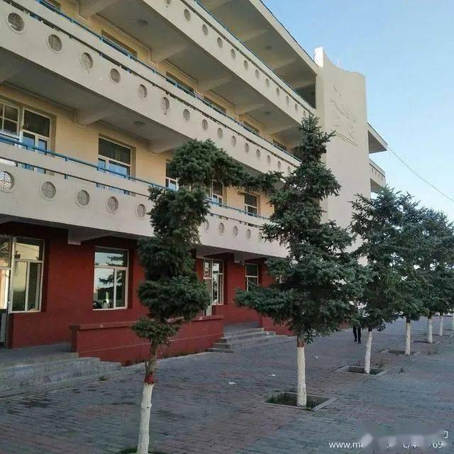 土默特左旗人口_土默特左旗金山学校