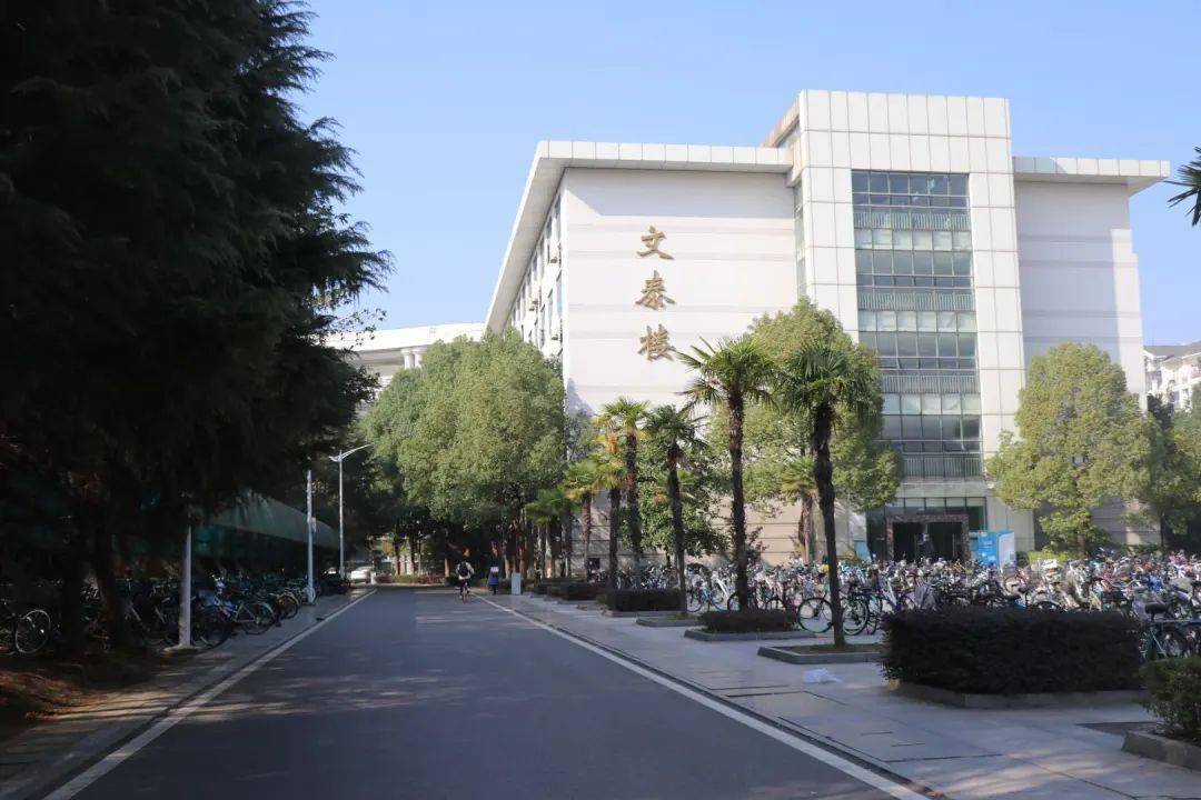 楚楚市人口_人口普查图片(2)