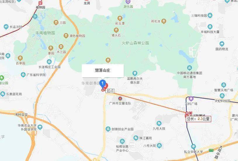 交通上,距离21号线天河智慧城站约2.3公里(地图距离),需要公交接驳.