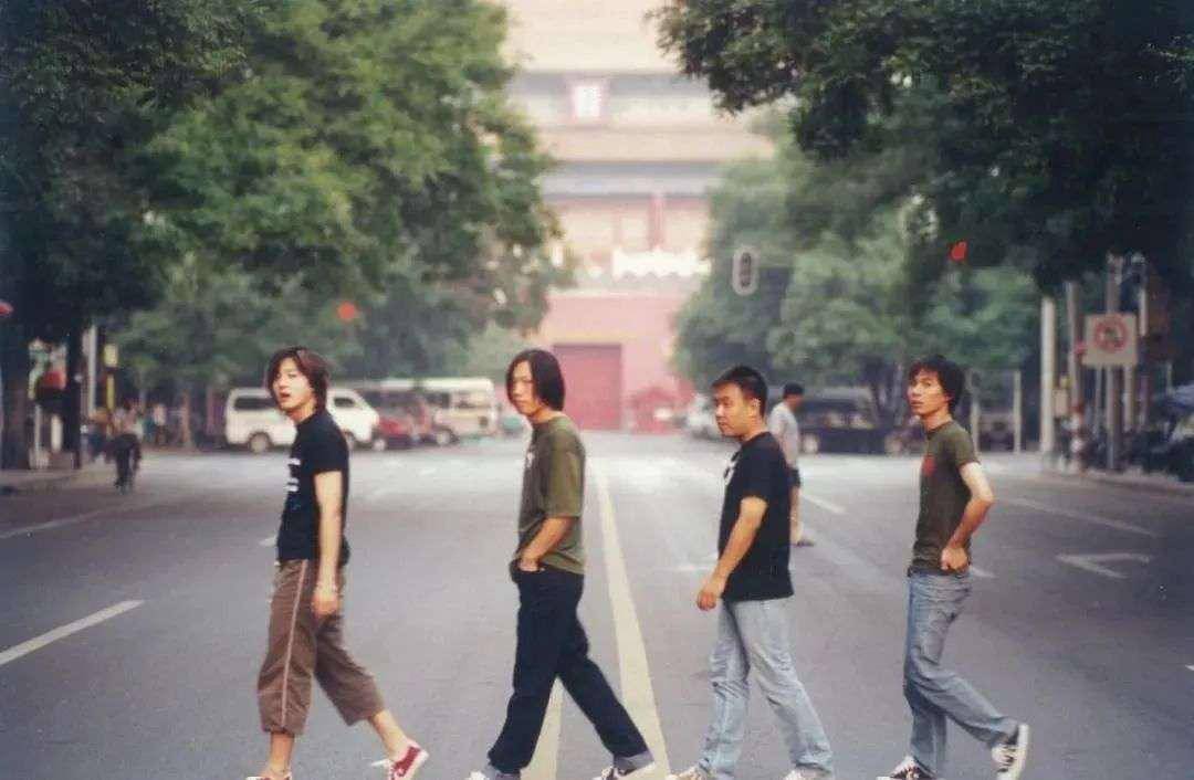 15年后,华纳音乐和达达乐队都有了光明的前途