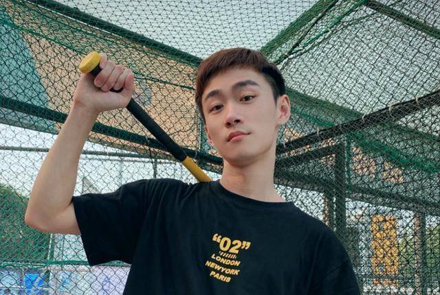 粉丝数量排行榜_2021韩星IG粉丝人数排名TOP20,IU排11、只有一个演员跻身10强(2)